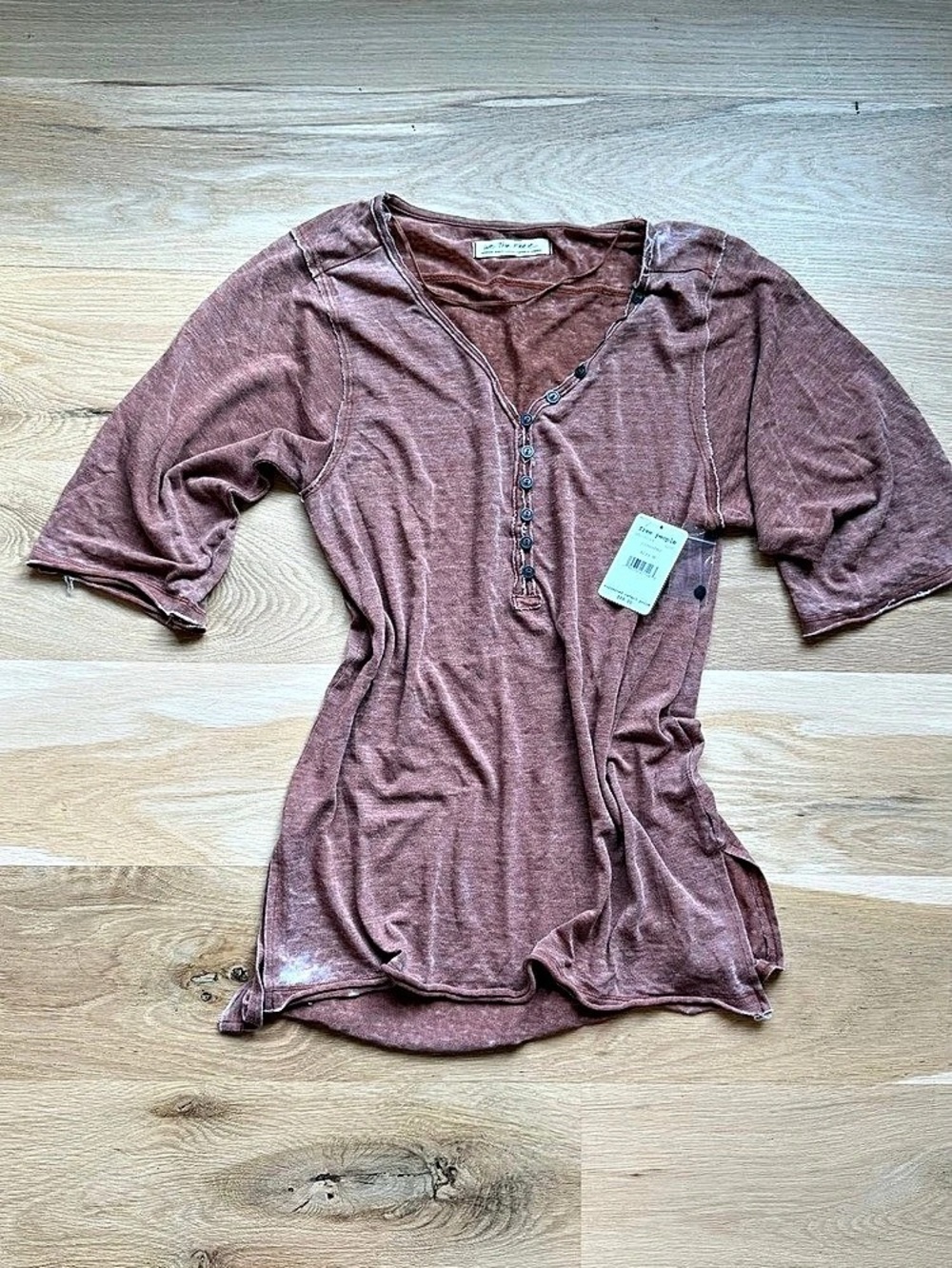 We The Free Short Sleeve Henley Top in Brown Size M NWT